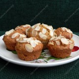 Carrot muffins with honey