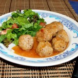 Meatballs in spicy sauce